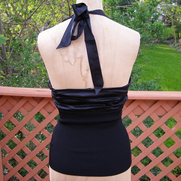 New size M 6-8 BEBE silk & rayon black halter top - Picture 5 of 11